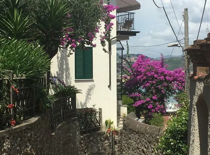 Casa Gaia Апартаменты Леричи
